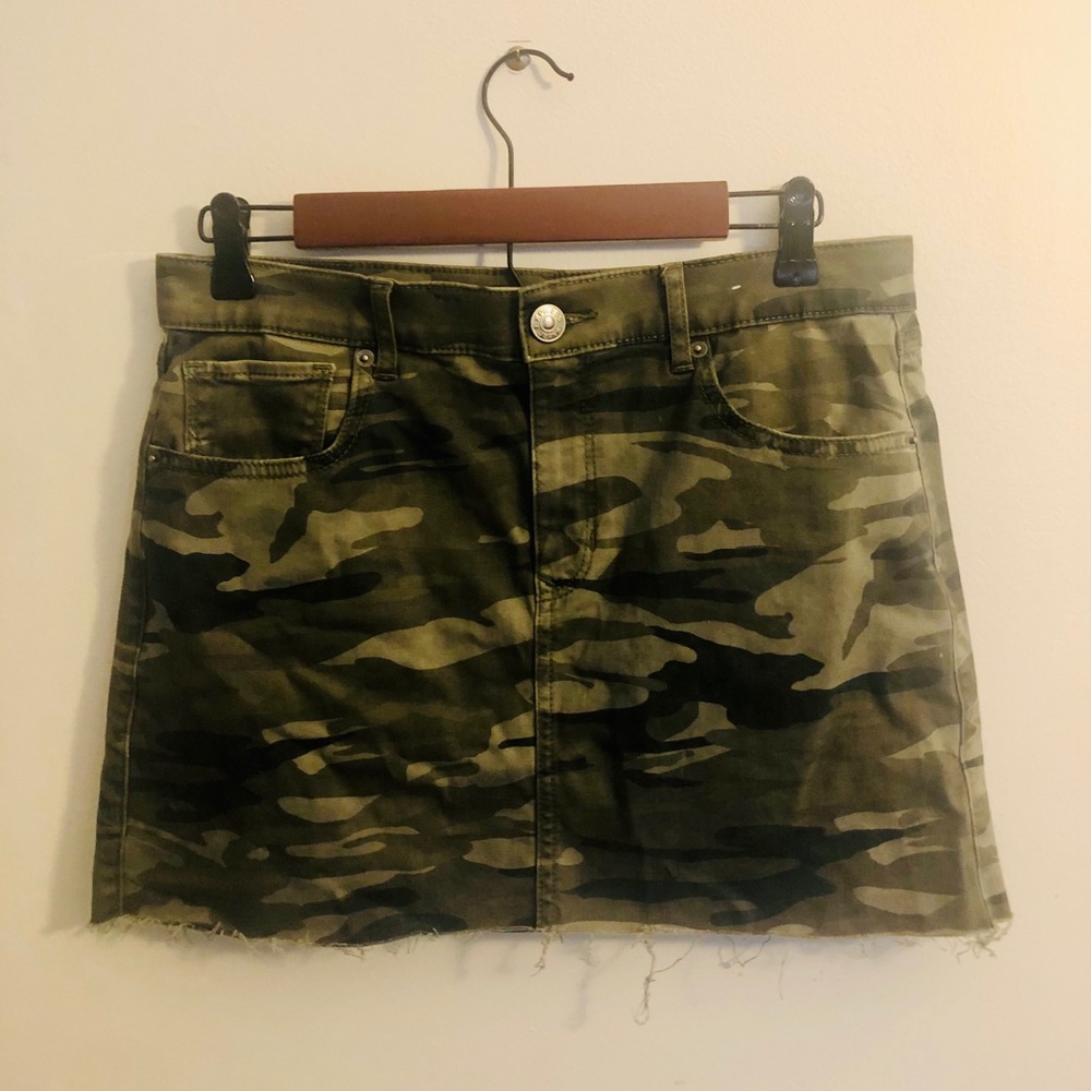 Express Green Camo Mini-Skirt